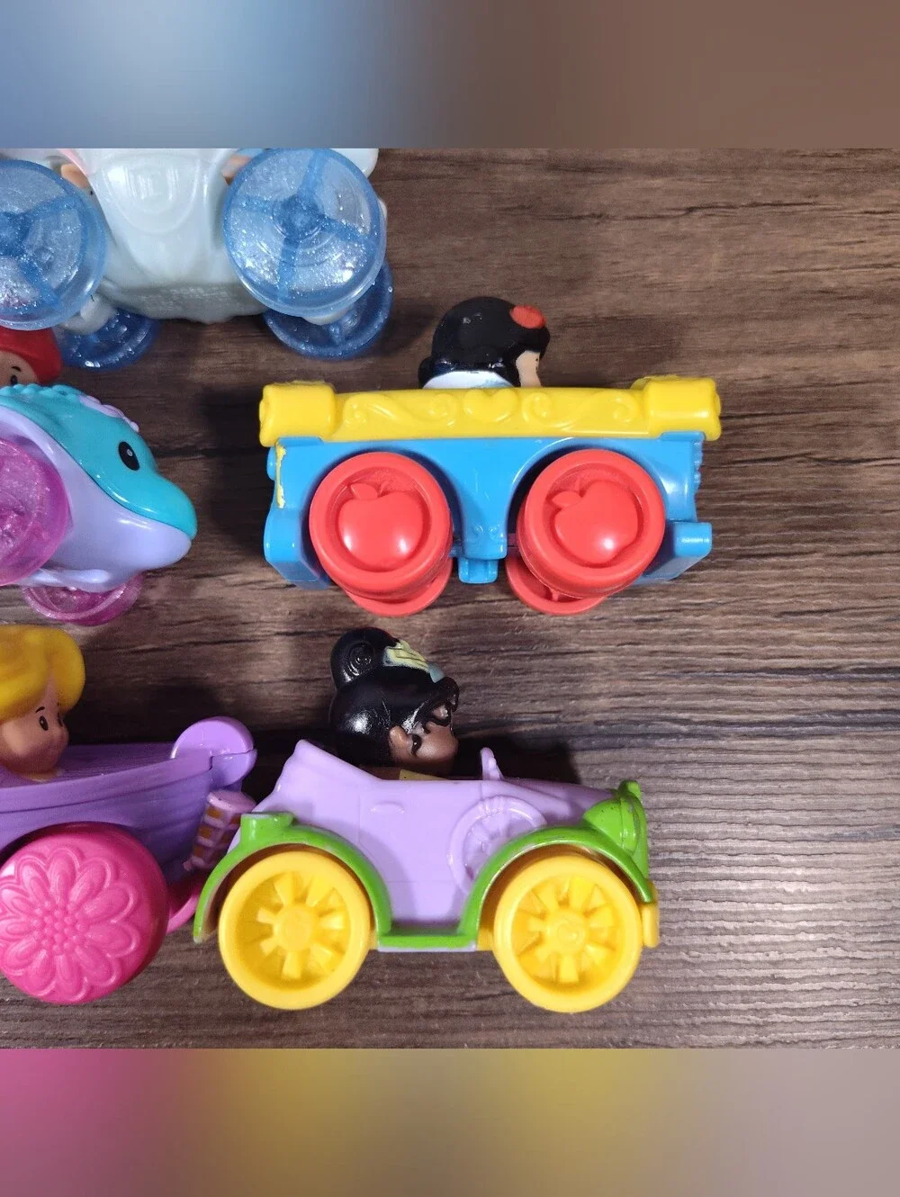 Fisher Price Disney Princess Little People Wheelies Lot Of 5